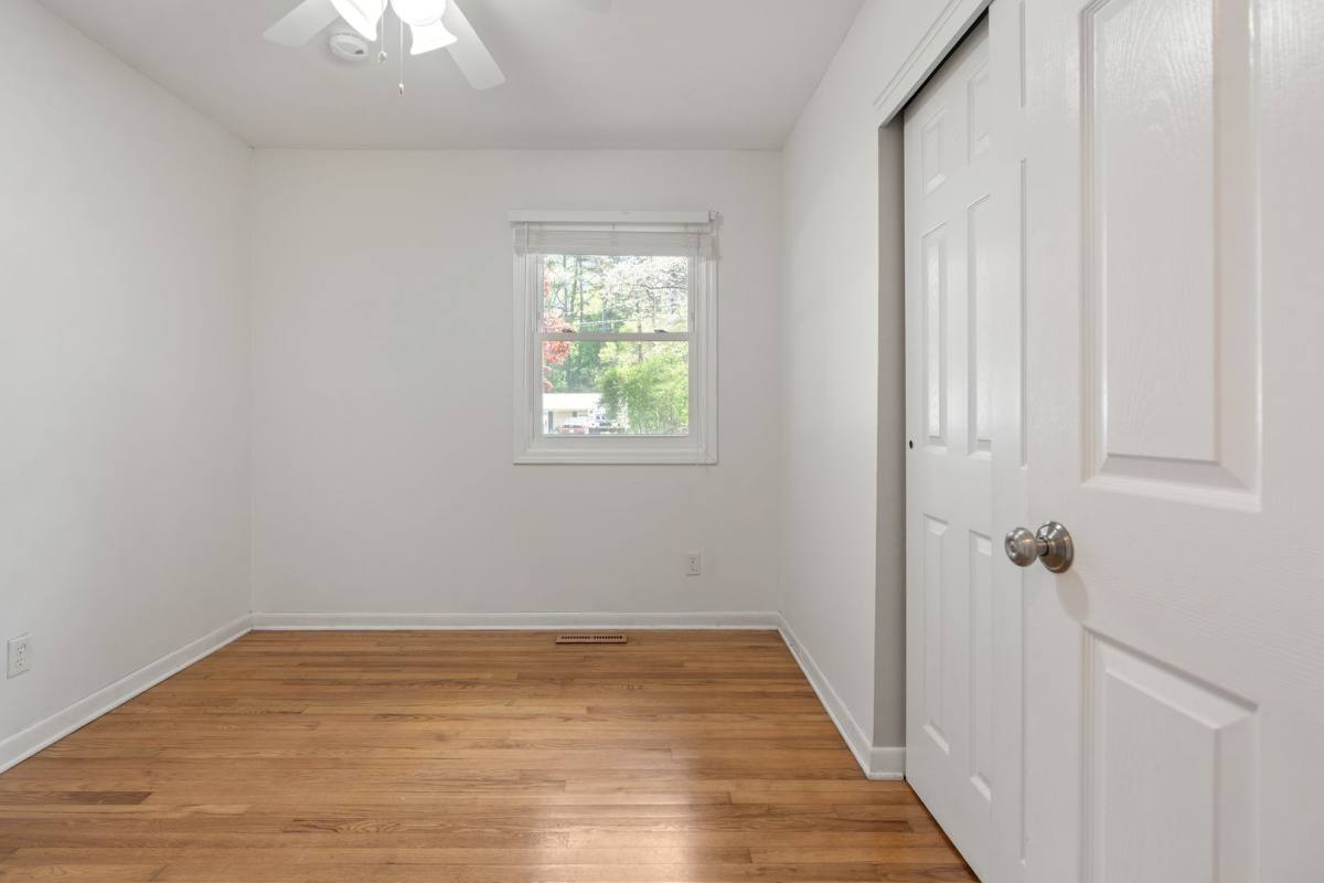 House for rent at 8907 Rollingwood Rd, Chapel Hill, NC 27516