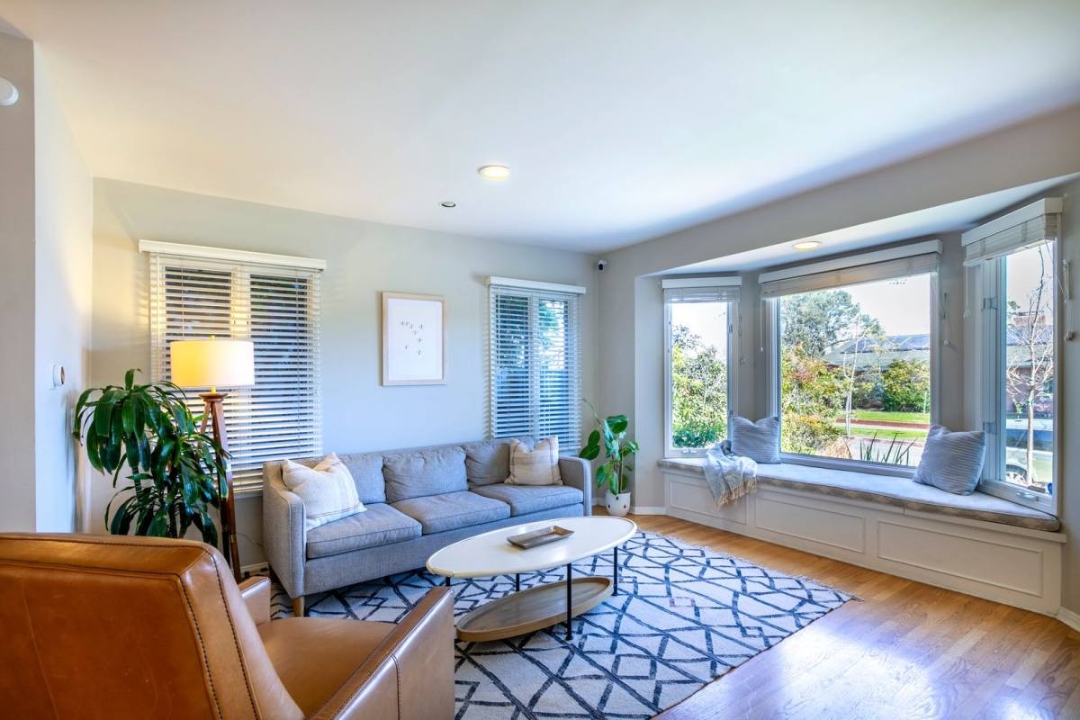 House for rent at 8005 Gonzaga Ave, Los Angeles, CA 90045