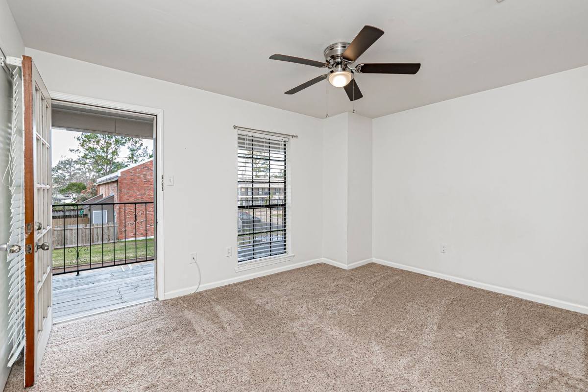 Townhouse for rent at 15848 Maison Orleans Court, Baton Rouge, LA 70817