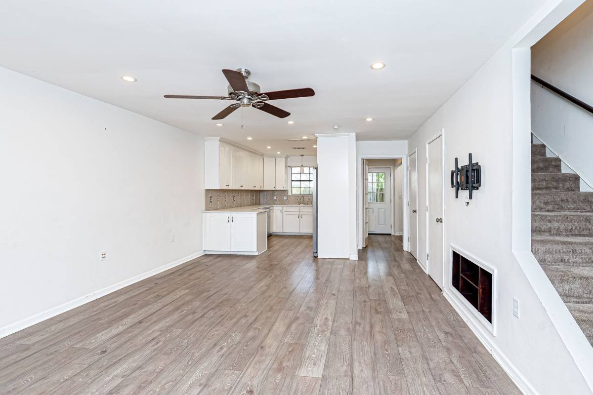 Townhouse for rent at 15848 Maison Orleans Court, Baton Rouge, LA 70817