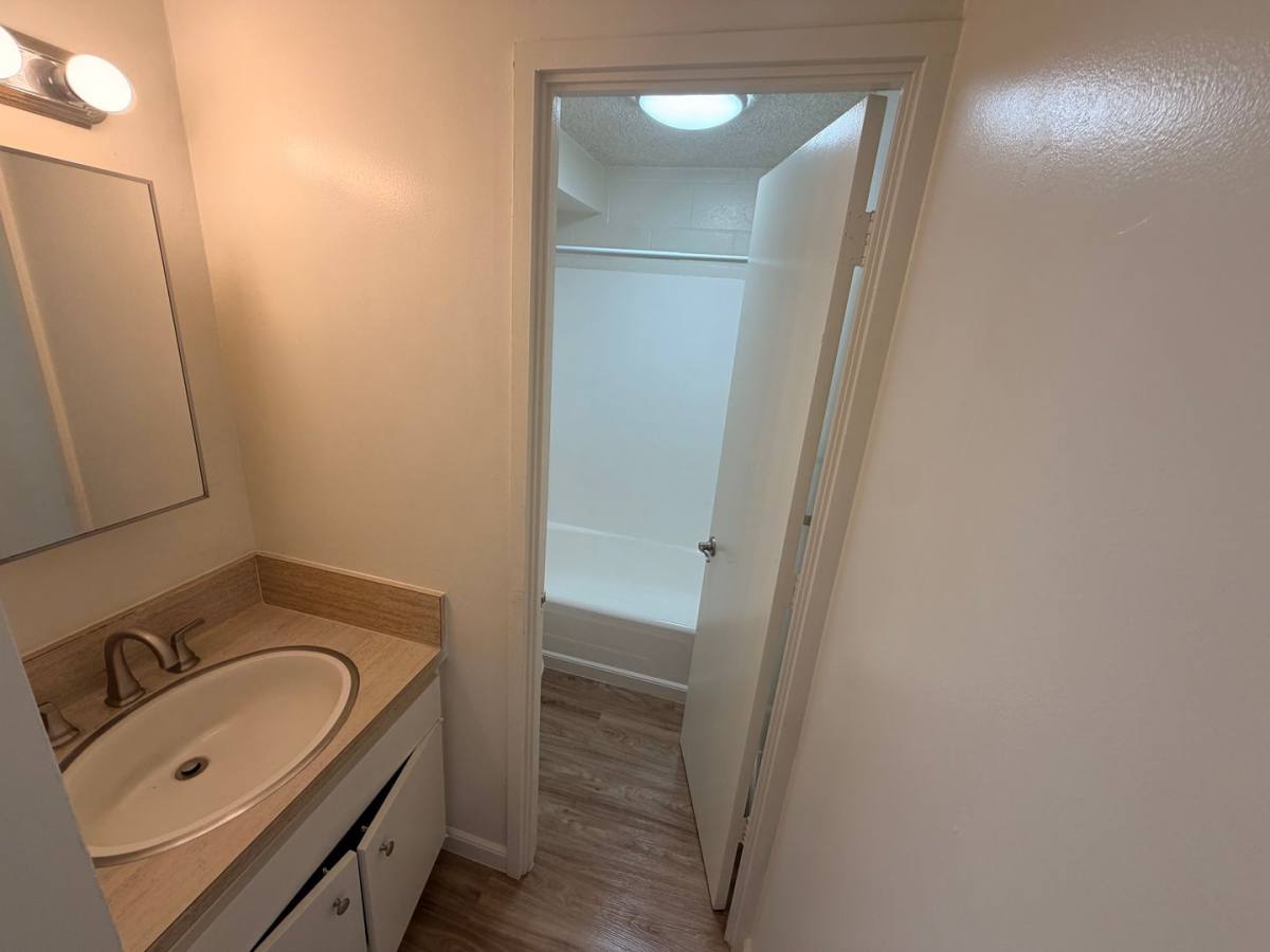 Apartment for rent at 1301 Lusitana St, Honolulu, HI 96813