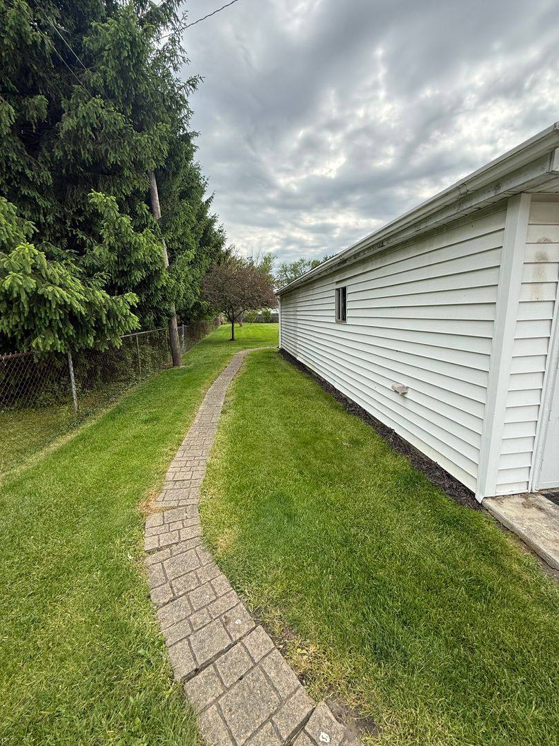 House for rent at 1417 Primrose Ave, Toledo, OH 43612