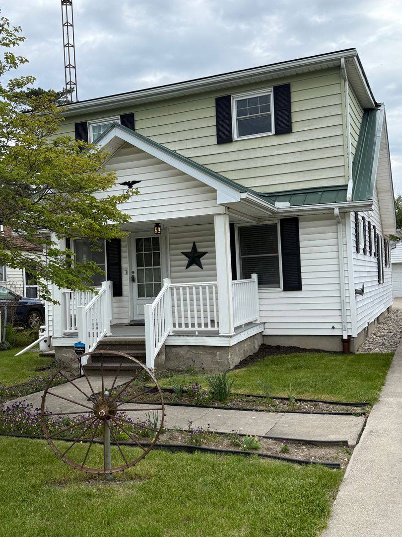House for rent at 1417 Primrose Ave, Toledo, OH 43612