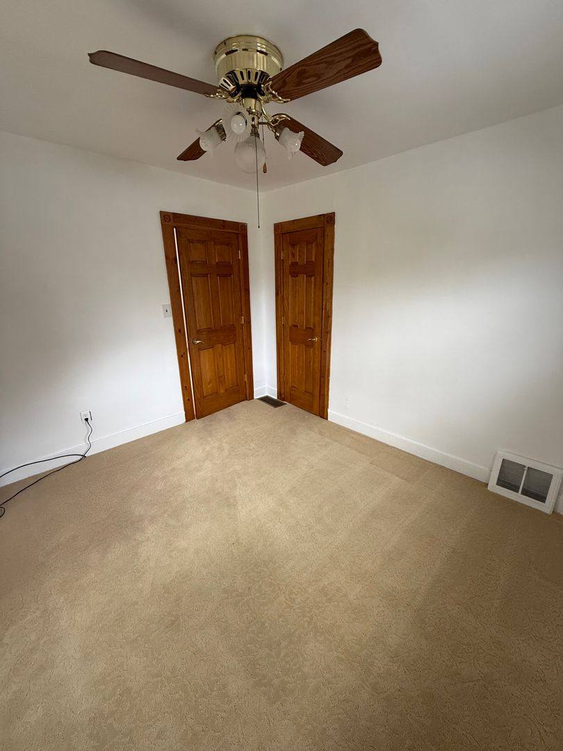House for rent at 1417 Primrose Ave, Toledo, OH 43612