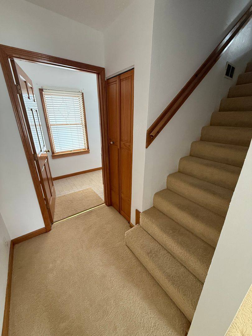 House for rent at 1417 Primrose Ave, Toledo, OH 43612