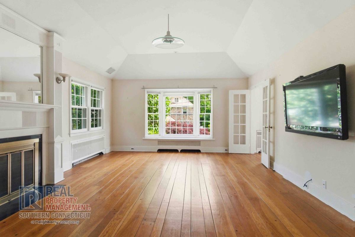 House for rent at 24 Highbrook Rd, Norwalk, CT 06851