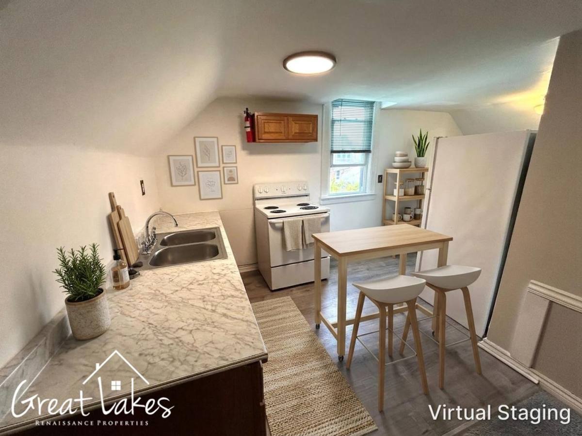 Apartment for rent at 2716 Belmont St, Hamtramck, MI 48212
