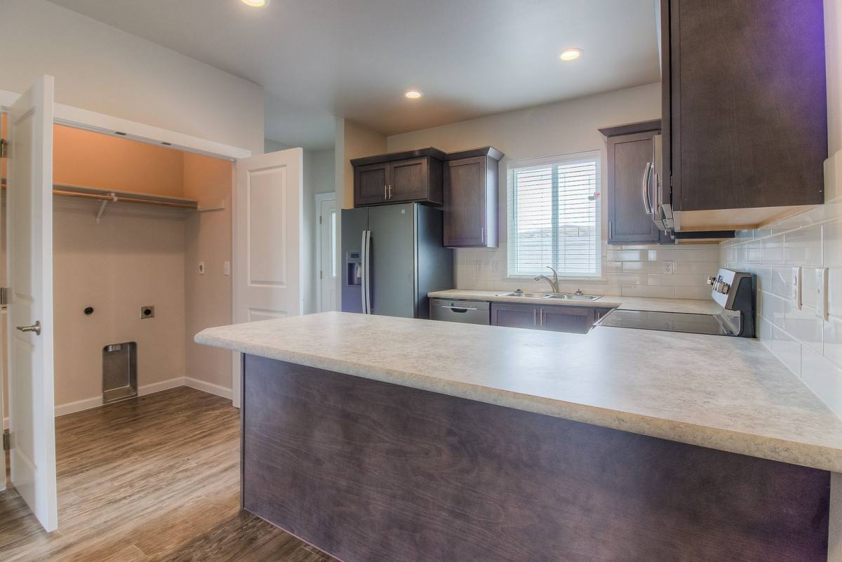 Apartment for rent at 2404 Woolsey Rd, Yakima, WA 98903