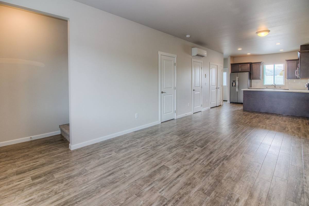 Apartment for rent at 2404 Woolsey Rd, Yakima, WA 98903