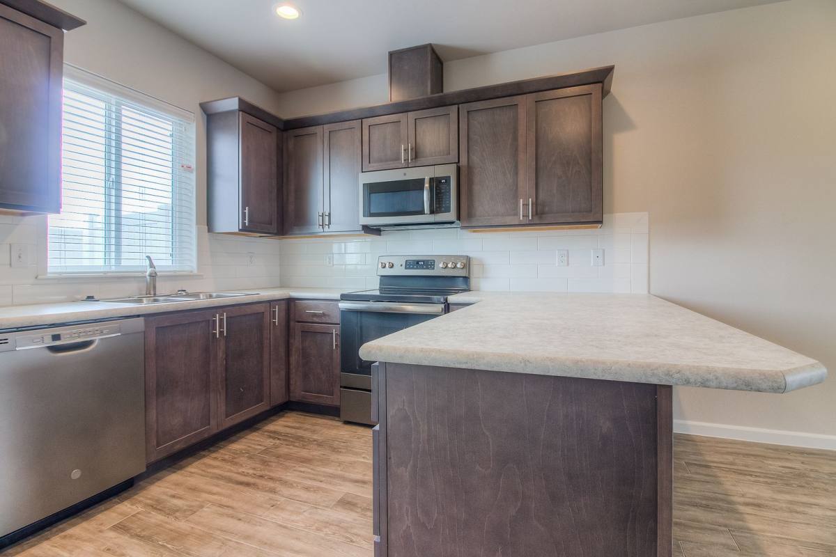 Apartment for rent at 2404 Woolsey Rd, Yakima, WA 98903