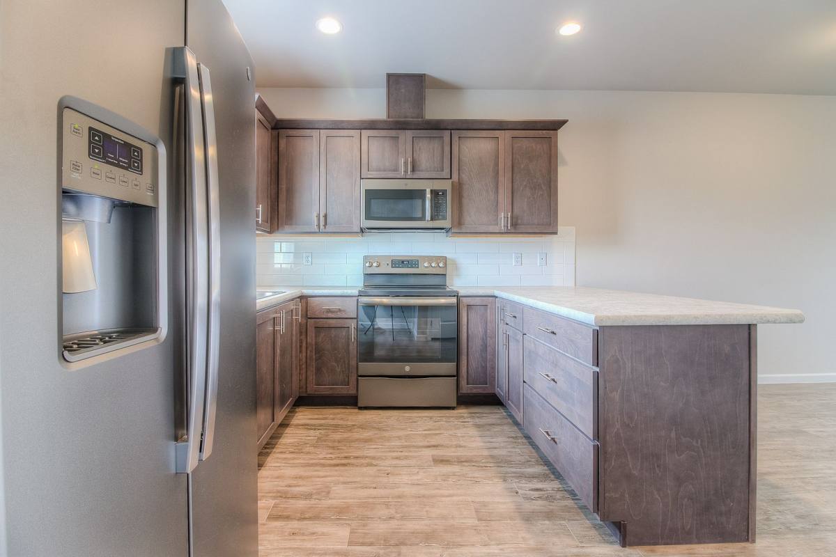 Apartment for rent at 2404 Woolsey Rd, Yakima, WA 98903