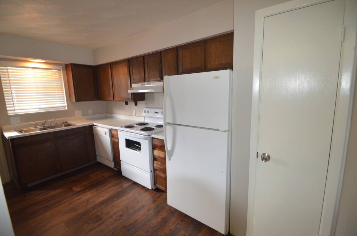 Apartment for rent at 5327 S Fox St, Littleton, CO 80120