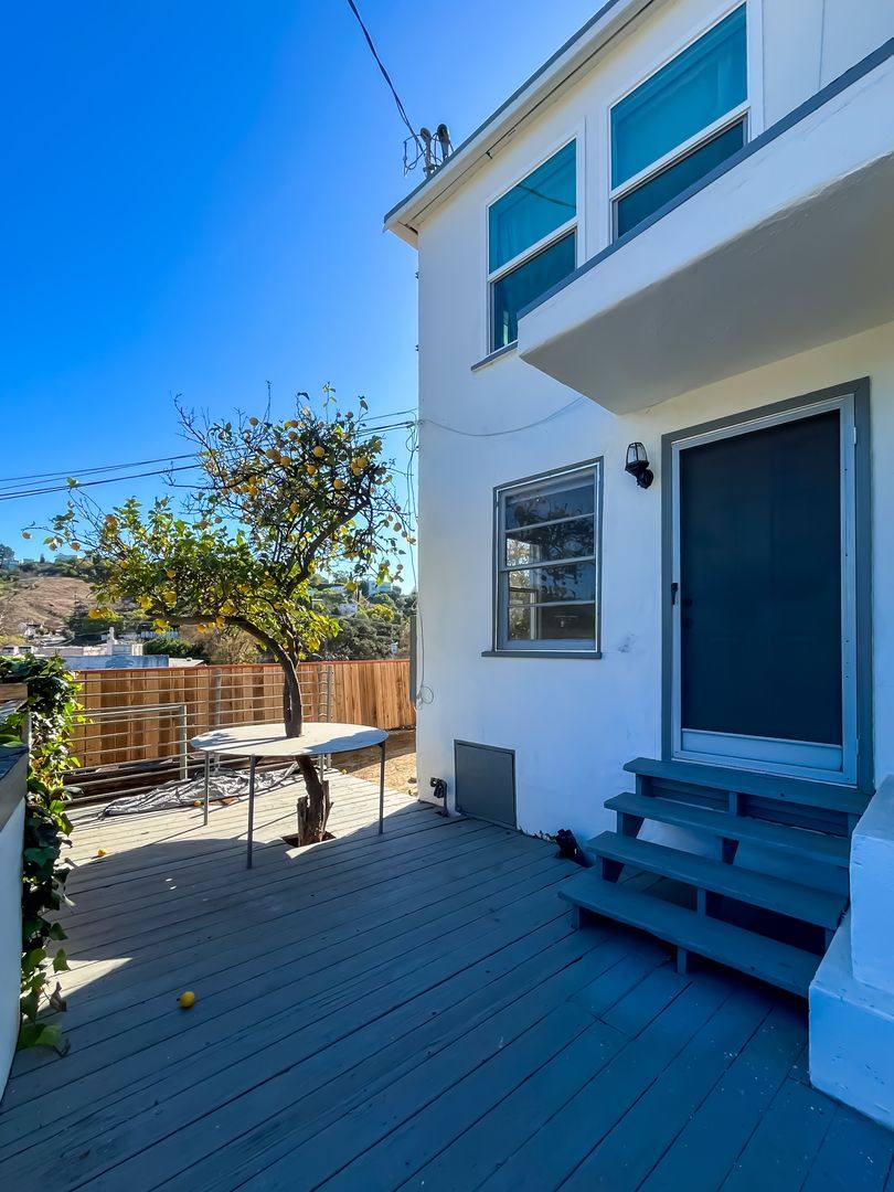 Apartment for rent at 1610 Fargo St, Los Angeles, CA 90026