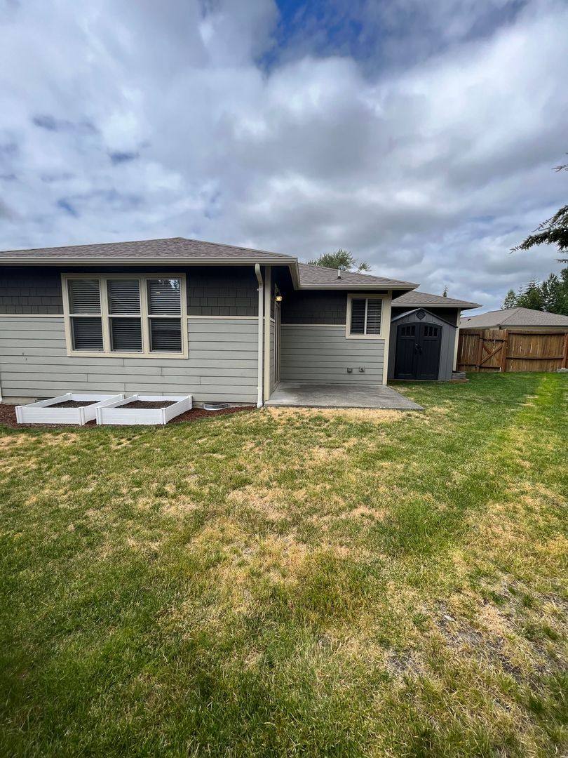 House for rent at 3724 Bristol St, Bellingham, WA 98226