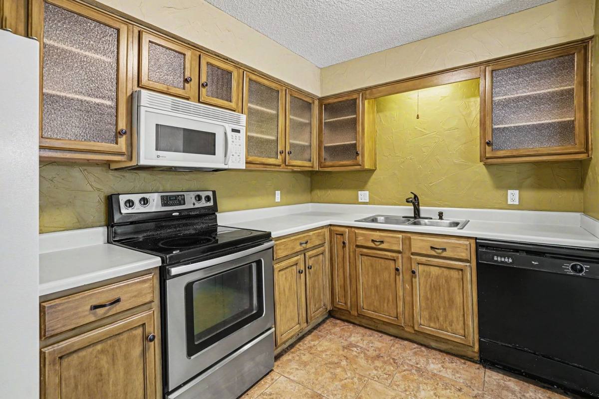 House for rent at 4648 Birchbend Lane, Fort Worth, TX 76137