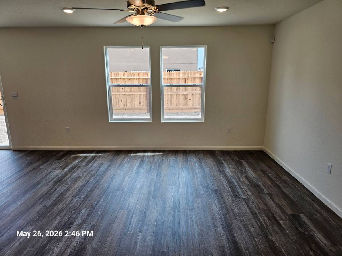 House for rent at 1989 Oak Falls Court, Tulare, CA 93274