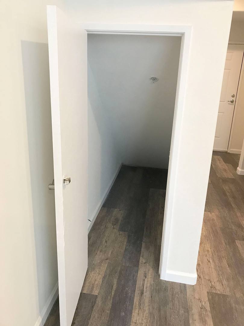 Townhouse for rent at 5330 Satsuma Ave, North Hollywood, CA 91601