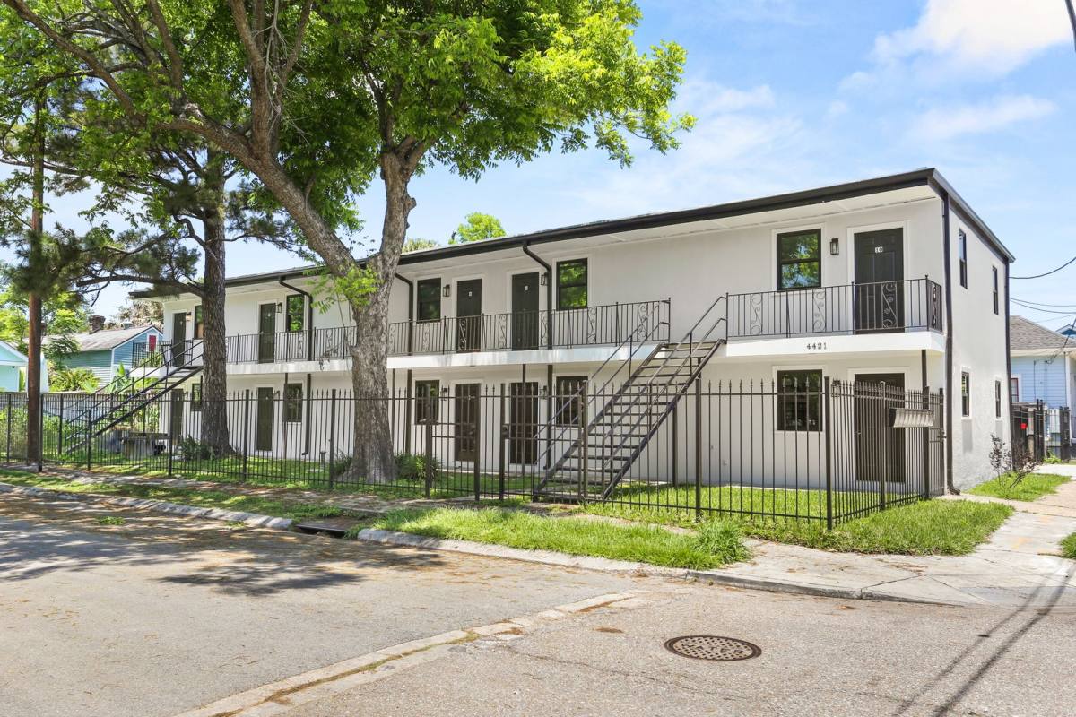 Apartment for rent at 4421 Burgundy #205, New Orleans, LA 70117