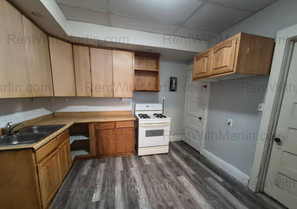 House for rent at 1107 Mulberry St, Waterloo, IA 50703