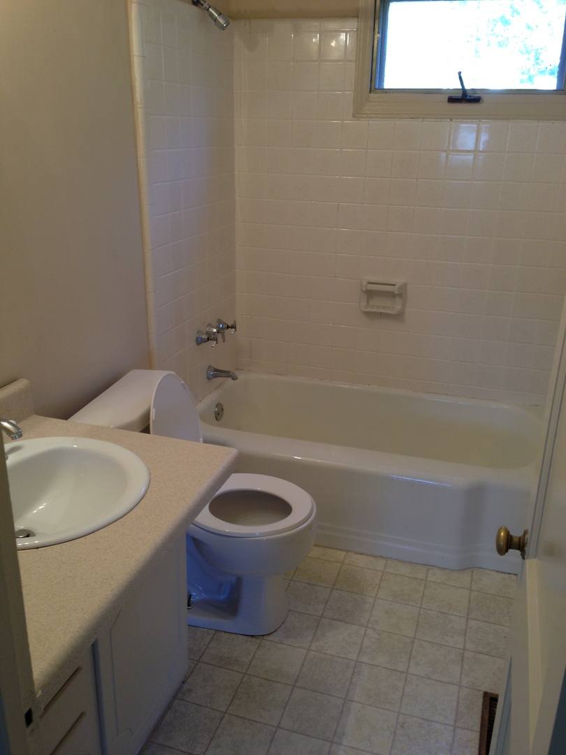 House for rent at 1102 Neal St, Greensboro, NC 27403