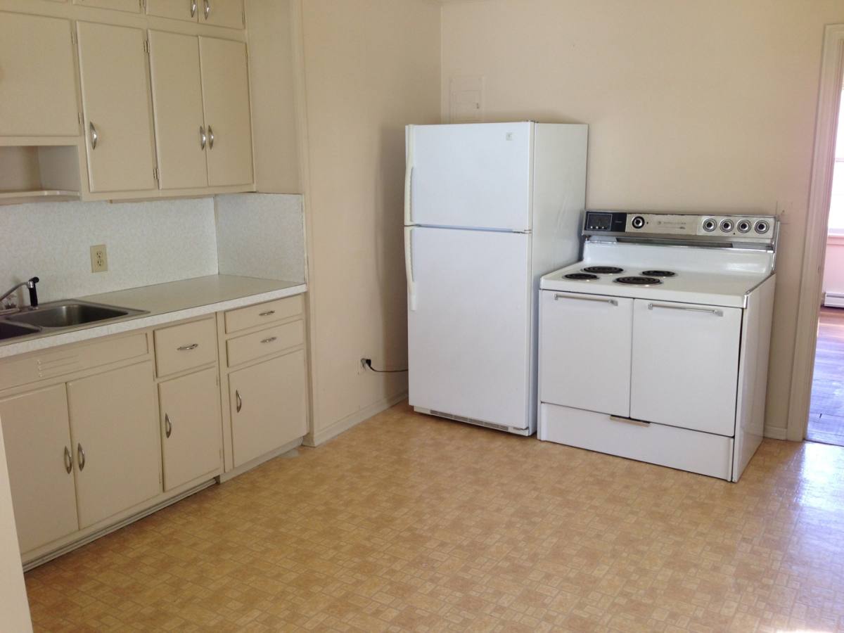 House for rent at 1102 Neal St, Greensboro, NC 27403