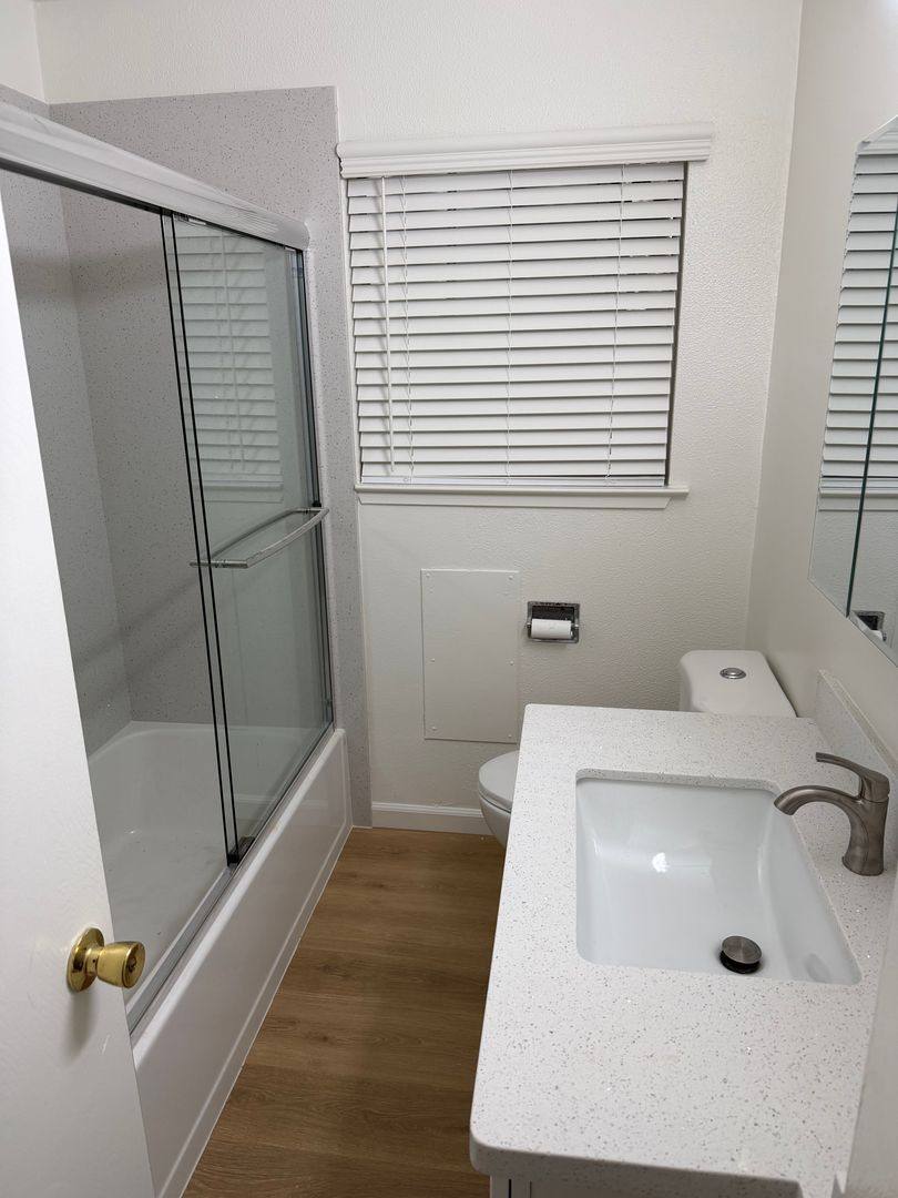 Apartment for rent at 435 Acalanes Dr, Sunnyvale, CA 94086