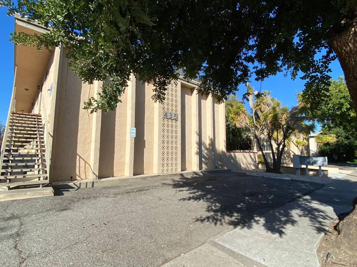 Apartment for rent at 435 Acalanes Dr, Sunnyvale, CA 94086