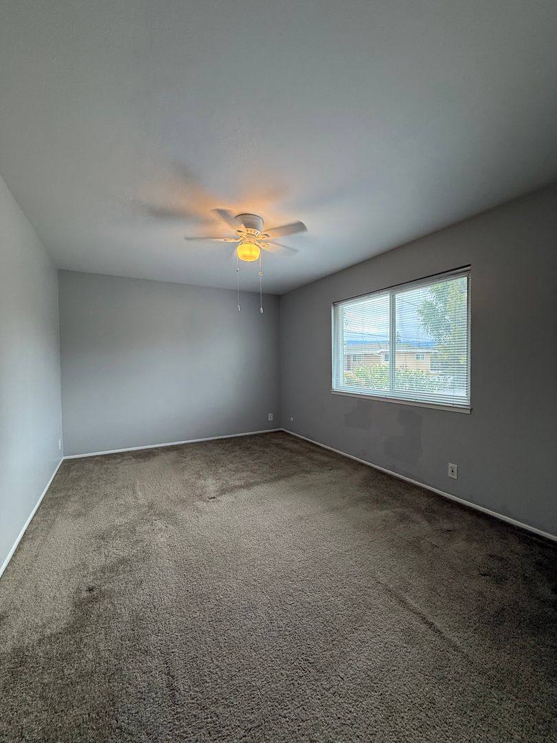 Apartment for rent at 200 W Hamilton Ave, Campbell, CA 95008