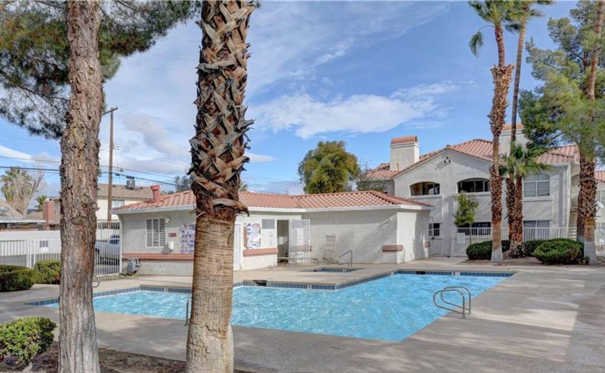 Condo for rent at 4320 Lake Mead, Las Vegas, NV 89108