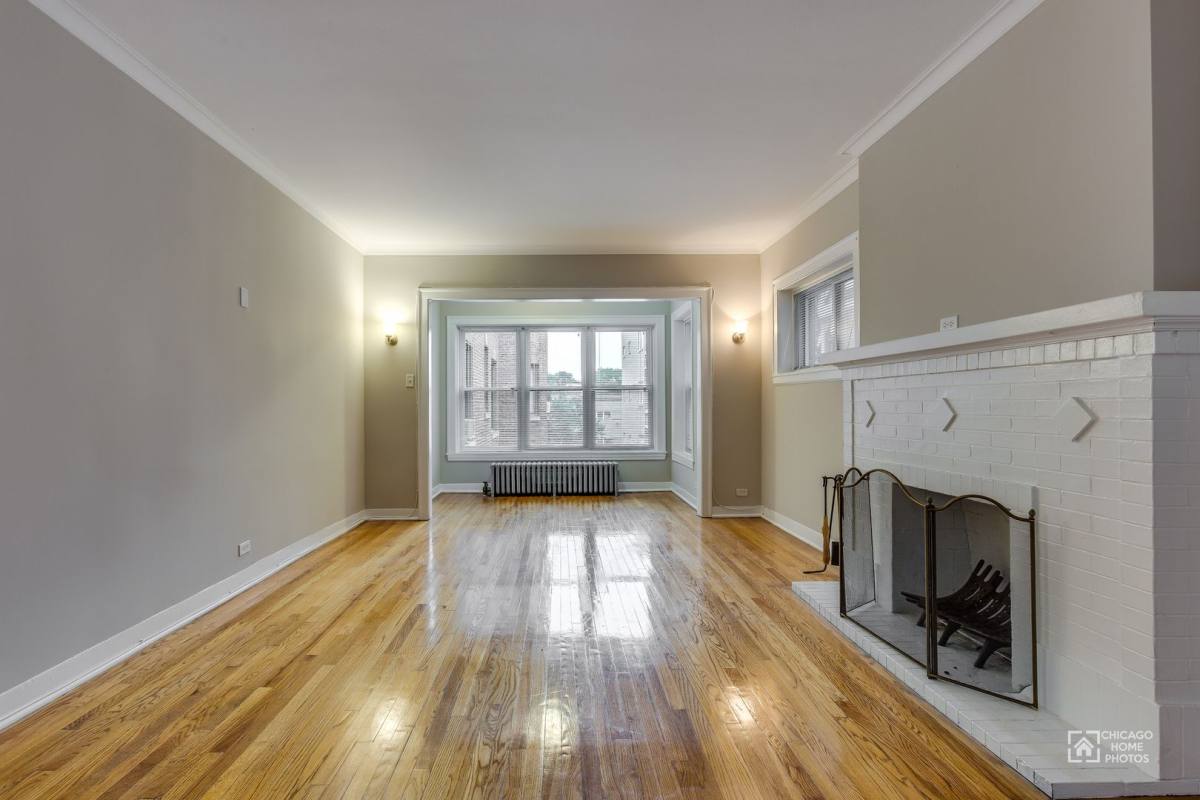 Apartment for rent at 918 Judson Ave, Evanston, IL 60202