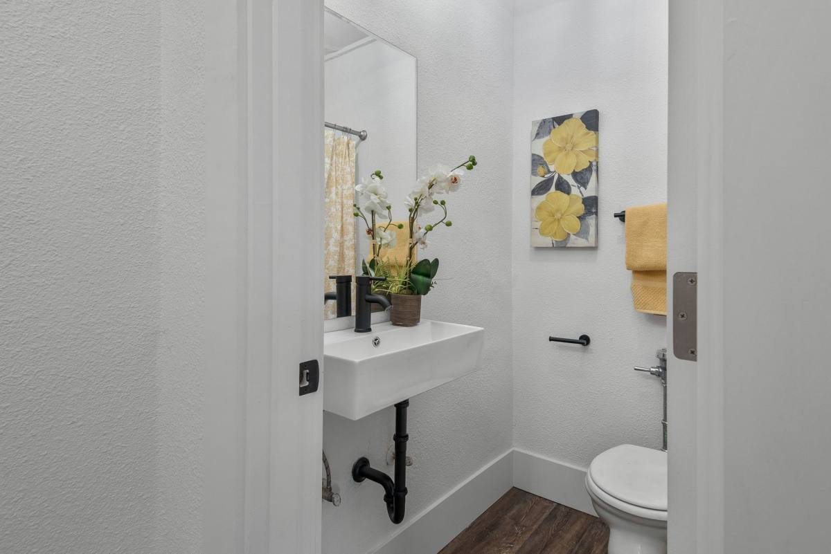 Apartment for rent at 2632 Rucker Ave, Everett, WA 98201