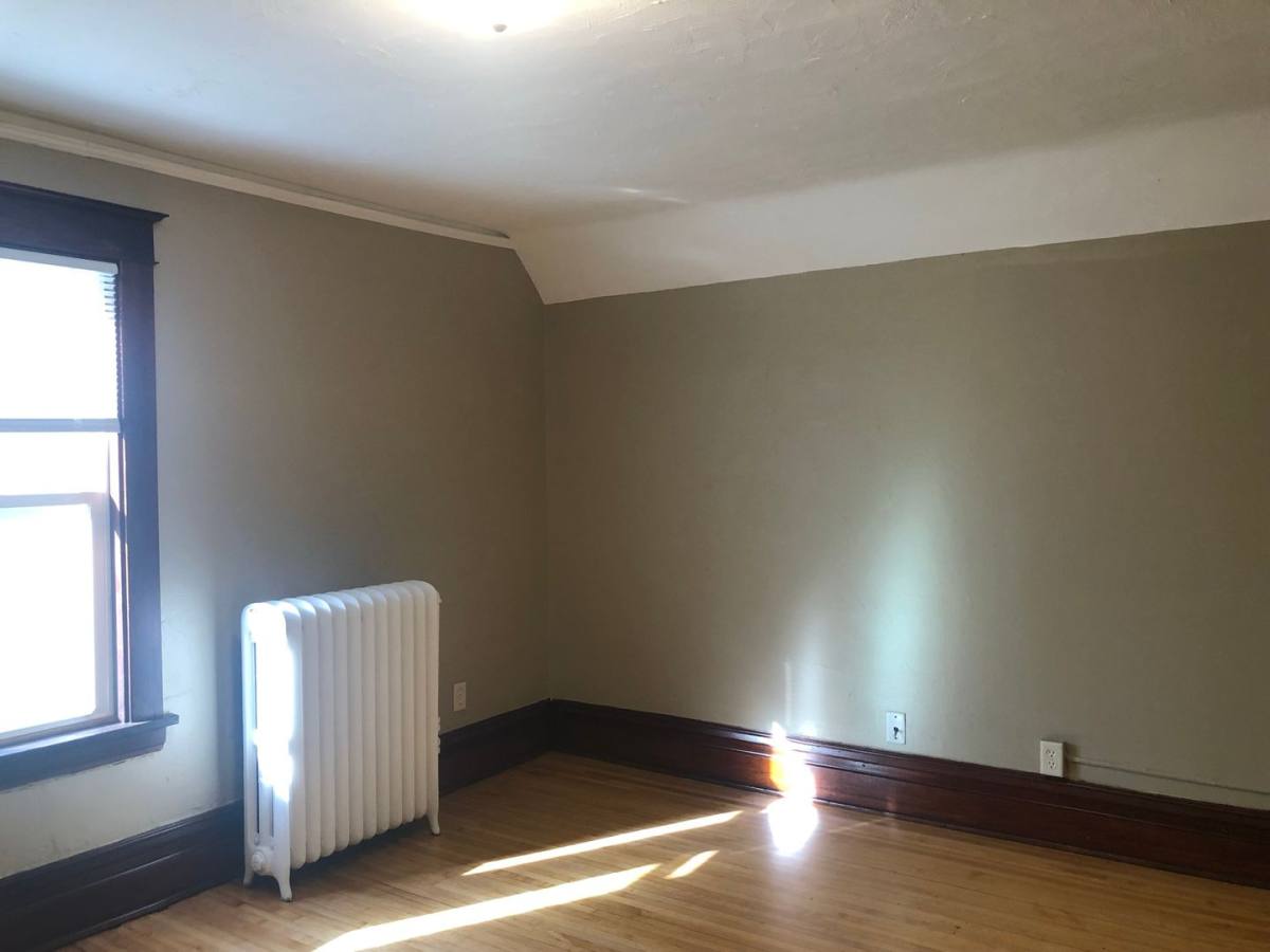 Apartment for rent at 543 Michigan St, Saint Paul, MN 55102
