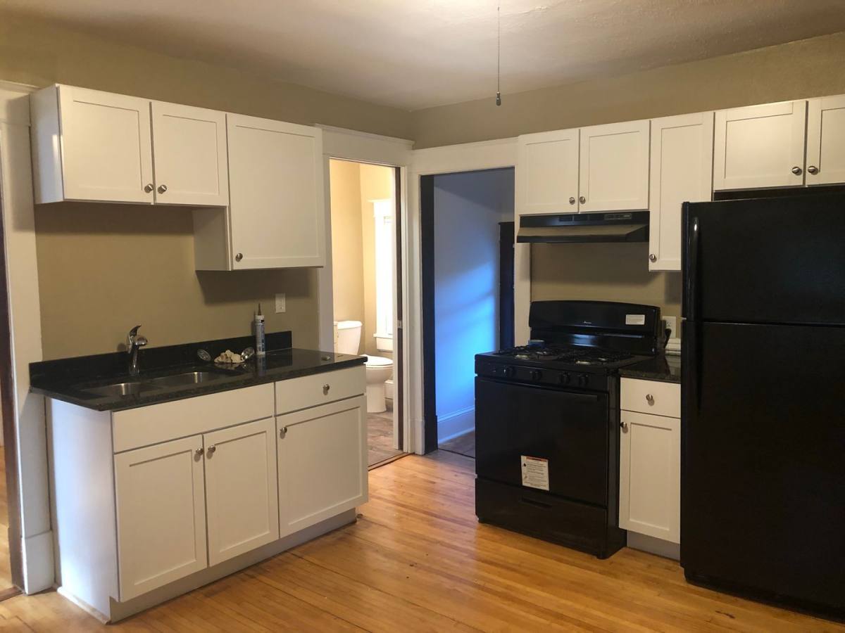 Apartment for rent at 543 Michigan St, Saint Paul, MN 55102