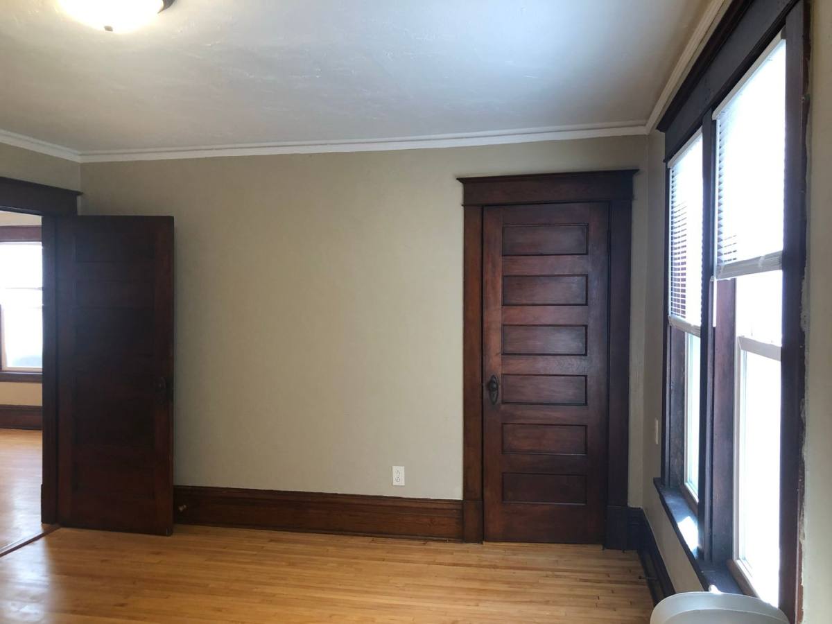 Apartment for rent at 543 Michigan St, Saint Paul, MN 55102