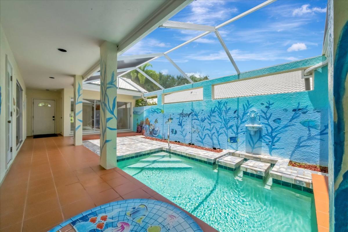 House for rent at 1016 Harbor Town Dr, Venice, FL 34292