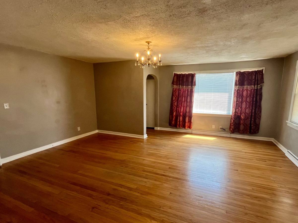 House for rent at 2016 Salu St, Alton, IL 62002