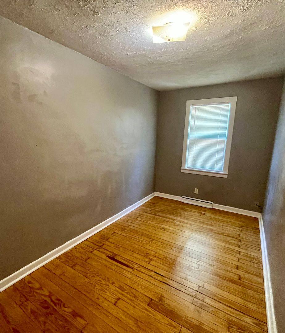 House for rent at 2016 Salu St, Alton, IL 62002