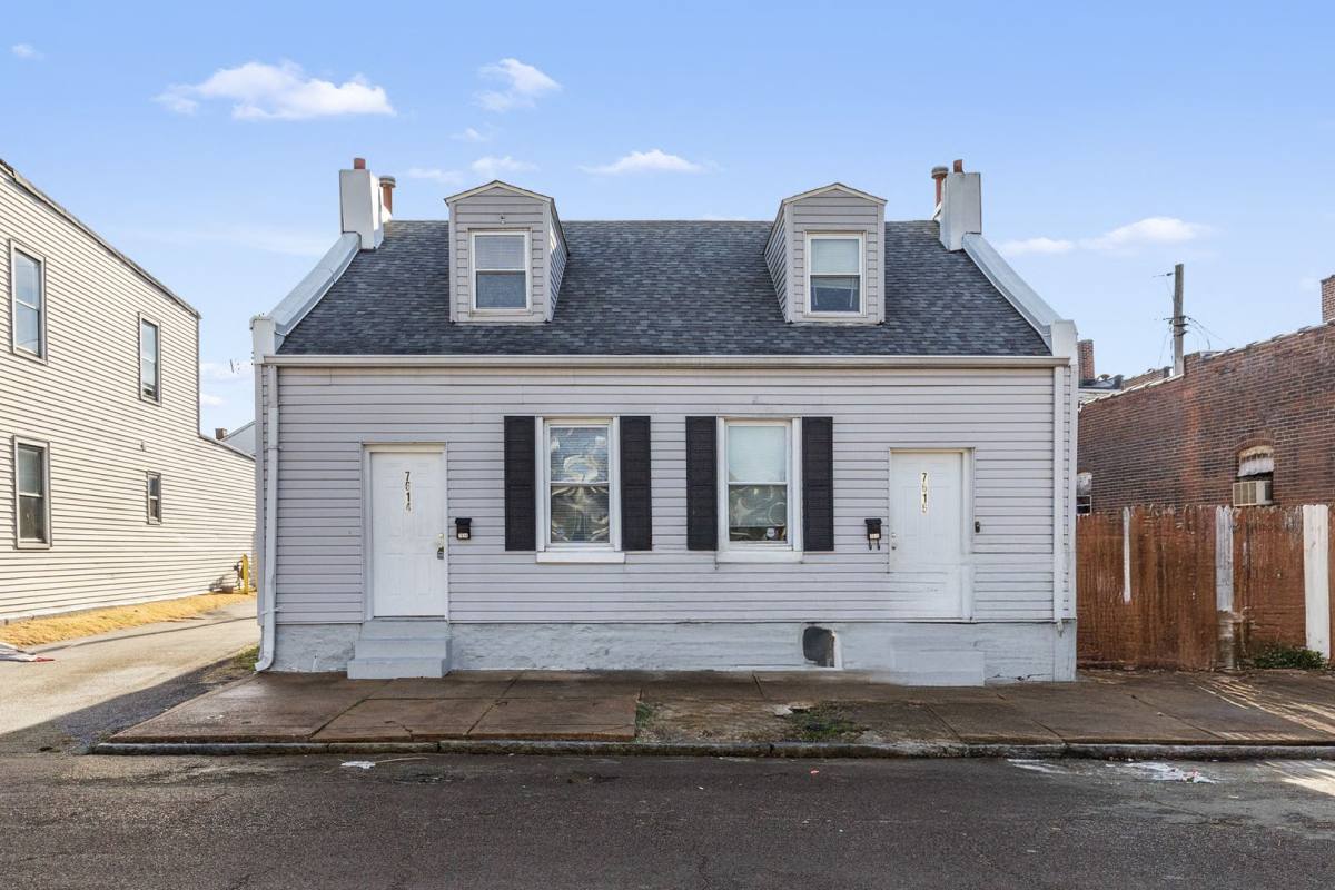 Apartment for rent at 7614 Virginia Ave, Saint Louis, MO 63111