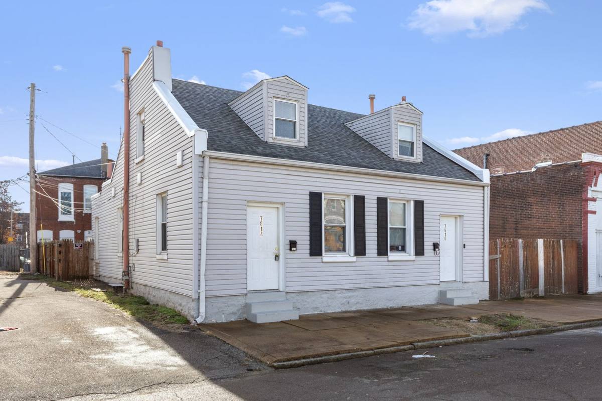 Apartment for rent at 7614 Virginia Ave, Saint Louis, MO 63111