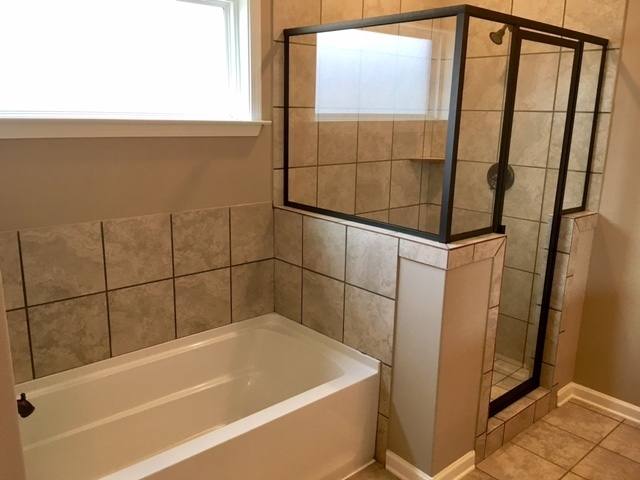 Apartment for rent at 82 Clear Springs, Oakland, TN 38060