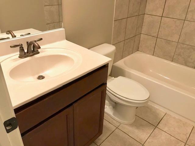 Apartment for rent at 82 Clear Springs, Oakland, TN 38060