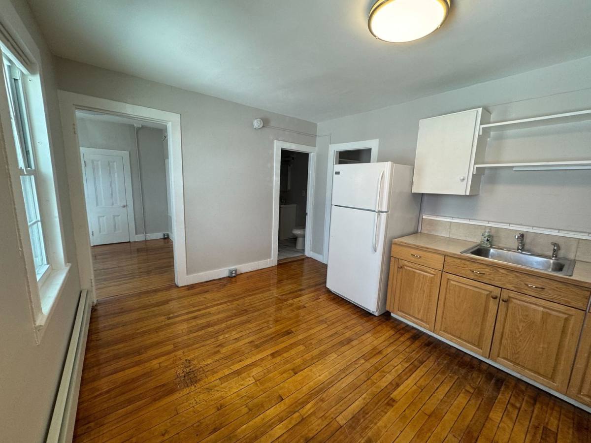 Apartment for rent at 16 Glidden St, Claremont, NH 03743