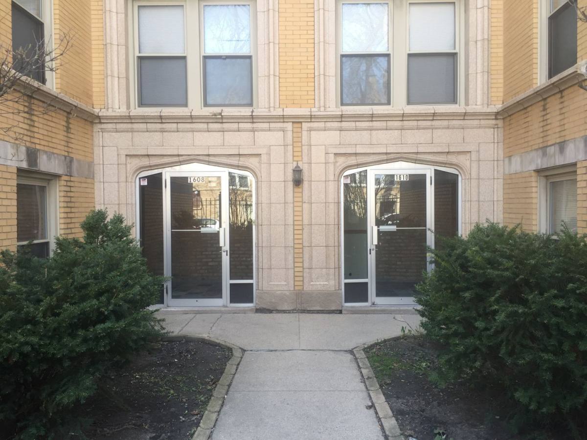 Apartment for rent at 1608 N Luna Ave, Chicago, IL 60639