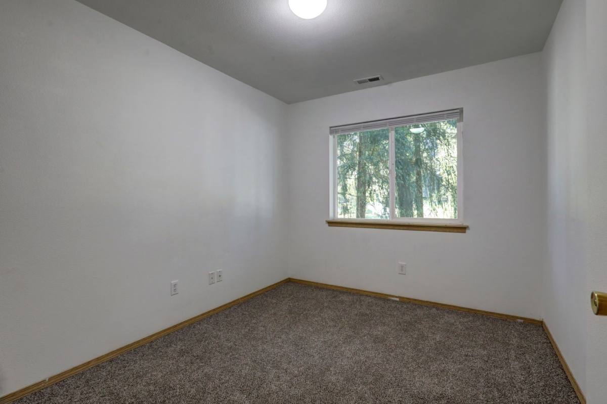 House for rent at 20021 117th St E, Bonney Lake, WA 98391
