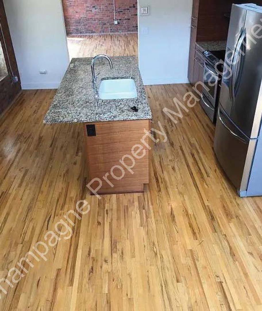 Apartment for rent at 1820 Washington St, Kansas City, MO 64108