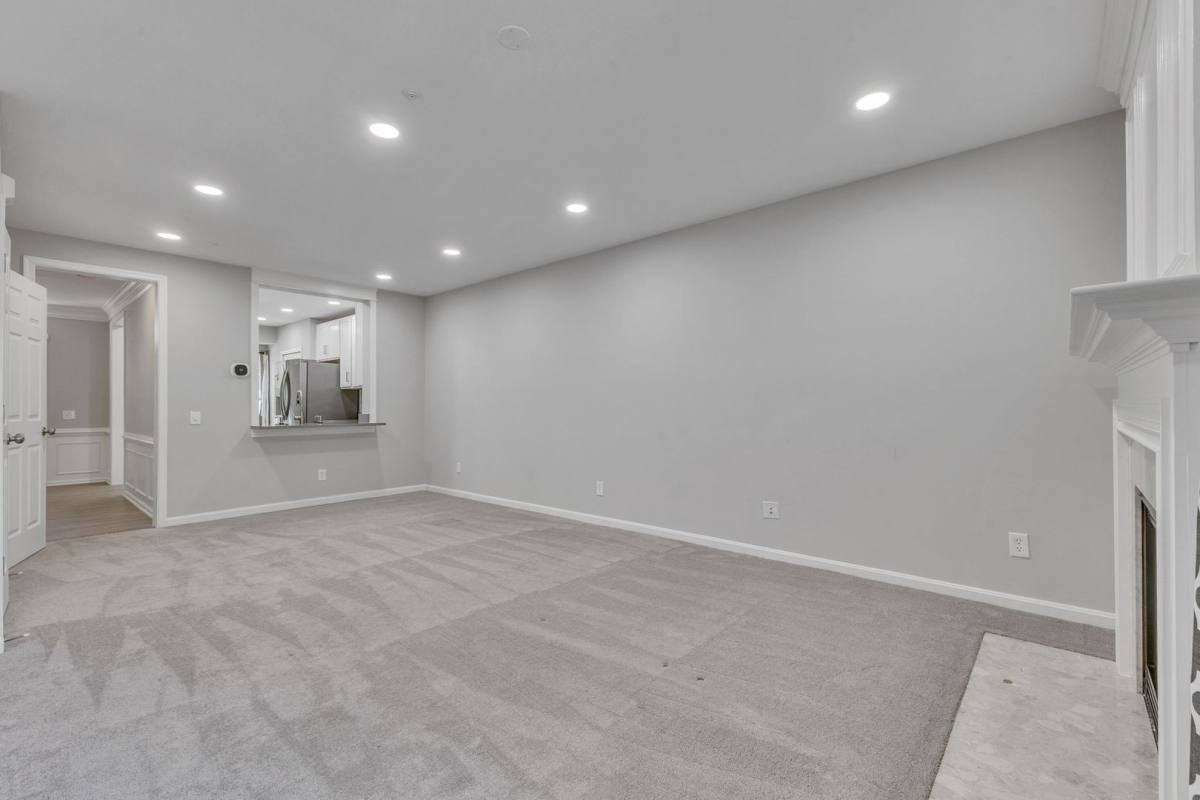 Condo for rent at 5980 Kimberly Anne Way, Alexandria, VA 22310