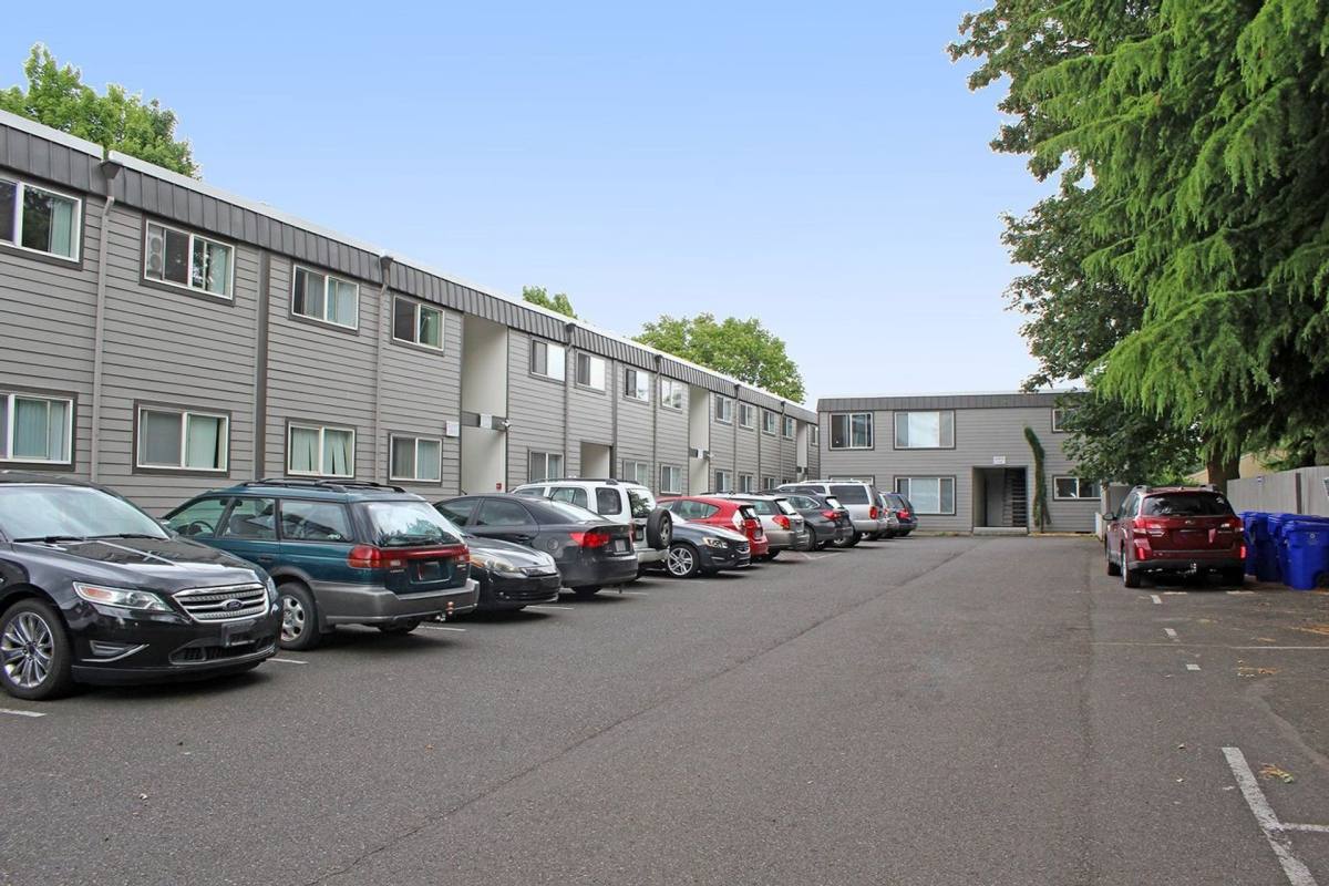 Apartment for rent at 9222 N Lombard St, Portland, OR 97203