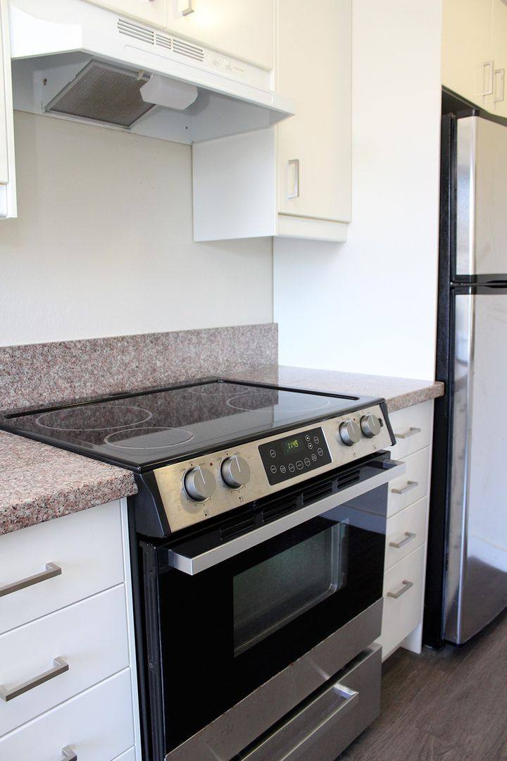 Apartment for rent at 9222 N Lombard St, Portland, OR 97203