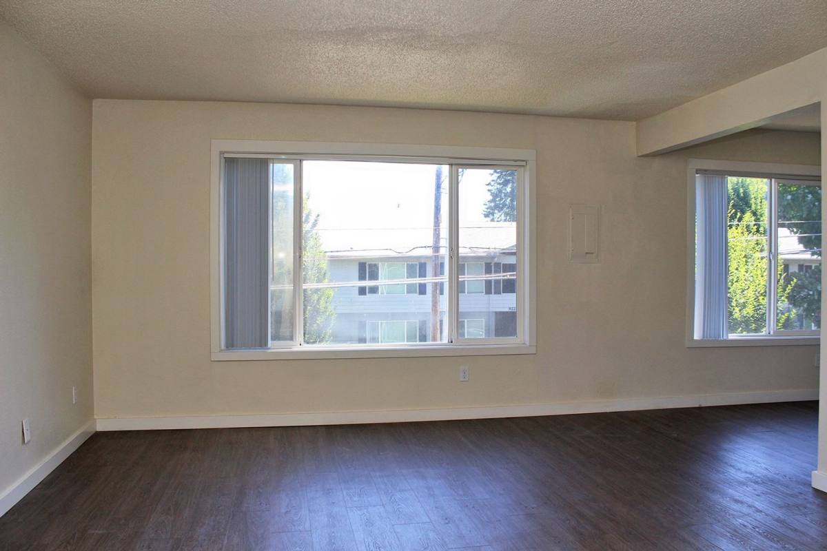 Apartment for rent at 9222 N Lombard St, Portland, OR 97203
