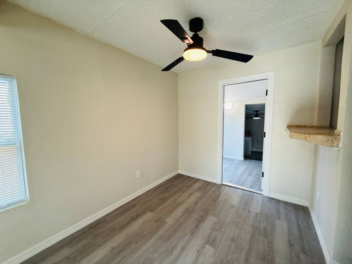 House for rent at 4010 Miramar Way S, Saint Petersburg, FL 33705